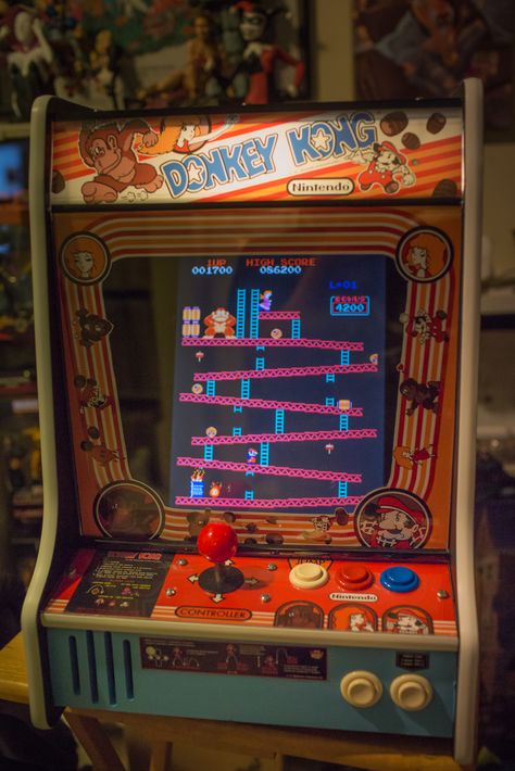 Old Arcade Machines, Donkey Kong Game Retro, Retro Arcade Game Machine, Donkey Kong Aesthetic, Vintage Arcade Machine, Mini Arcade Games, Retro Arcade Aesthetic, 80s Arcade Aesthetic, Donkey Kong Arcade Machine