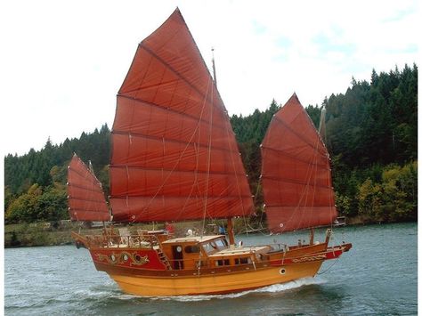 Steam Yacht, Chinese Junk Boats, Junk Ship, Chinese Boat, Junk Boat, Sailboats For Sale, Navi A Vela, Old Sailing Ships, Camping Needs