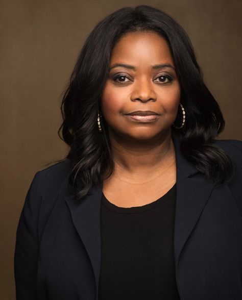 6,054 Likes, 43 Comments - Luke Fontana (@lukefontana) on Instagram: “Octavia Spencer in LA.” Caricature Reference, Canadian Actors, Winter Celebrities, Female Comedians, Octavia Spencer, Mako Mermaids, Black Actresses, Black Actors, Black Hollywood