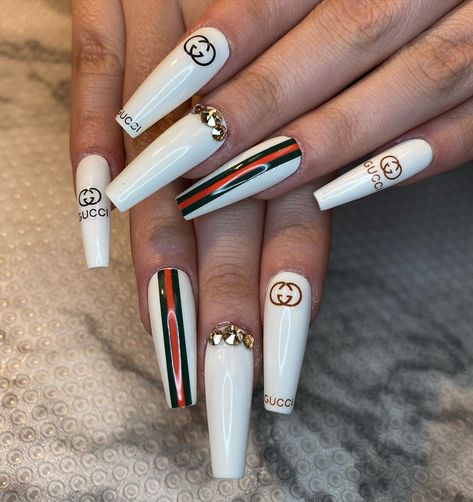 Gucci Nails Designs Louis Vuitton, Gucci Nails Designs, Gucci Stickers, Gucci Nail Art, Virgo Nails Designs, Gang Nail, Luxury Nail Designs, Nails Gucci, Matte Green Nails