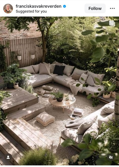 Back Garden Design, Outdoor Seating Area, Have Inspiration, Outdoor Gardens Design, Backyard Inspo, Courtyard Garden, Garden Cottage, Back Garden, Outdoor Rooms