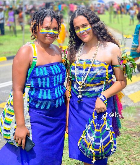 Morobe Province, Papua New Guinea 🇵🇬 Pacific Islands Morobe Province, Traditional Dressing, Cultural Beauty, Pacific Islands, English Writing, New Guinea, Beautiful Places Nature, Papua New Guinea, Writing Skills