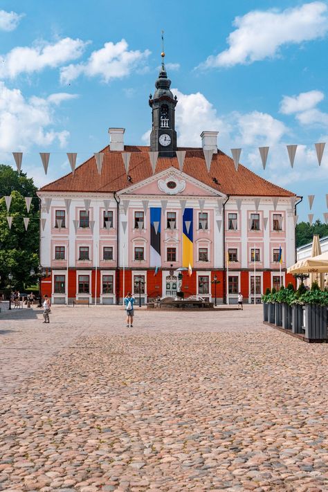 Tartu Town Hall Square and Tartu Town Hall Minecraft Square, Tallinn Estonia Christmas Market, Tallinn Estonia Winter, Tartu Estonia, Talin Estonia, Estonia Tallinn, Upside Down House, Old Town Tallinn, Estonia Travel