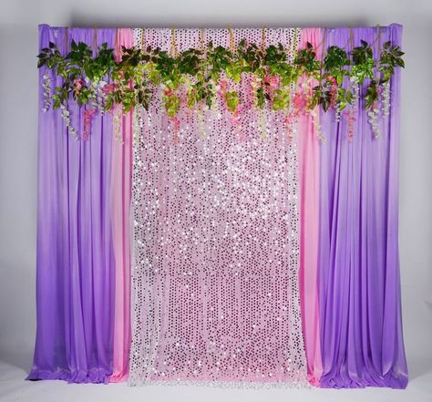 Backdrop Flowers, Bolo Rapunzel, Puja Decor, Tangled Birthday Party, Rapunzel Birthday Party, Tangled Birthday, Rapunzel Party, Tangled Party, Sequin Backdrop