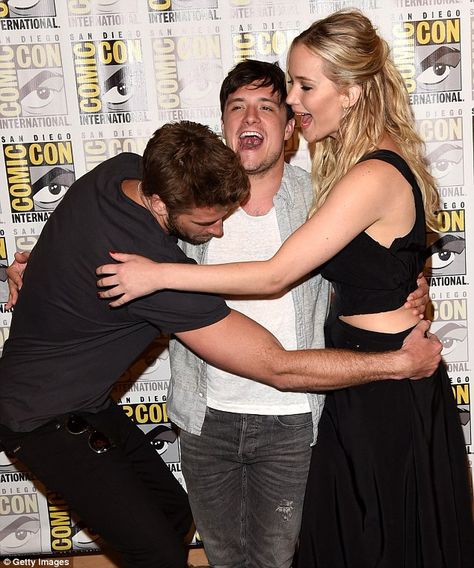 Jennifer Lawrence Hunger Games, Josh And Jennifer, Jennifer Lawrence Photos, Hunger Games Cast, Mockingjay Part 2, Hunger Games 3, Winners And Losers, Hunger Games Trilogy, Josh Hutcherson