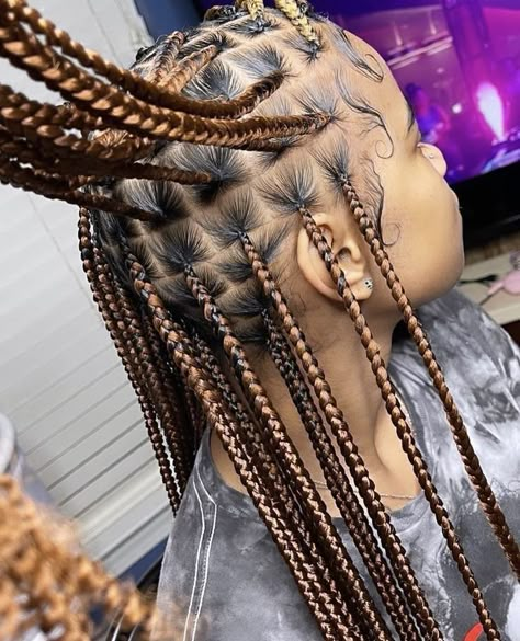 Knotless Cornrows, Cornrows Long, Baby Hair Tutorial, Part Curly Hair, Braids Heart, Braids Y2k, Middle Part Curly Hair, Dramatic Edges, Design Braids