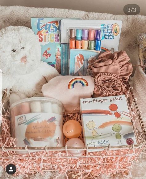 Easter Basket Ideas for Little Girls Easter Hamper, Baby Easter Basket, Easter Crafts For Toddlers, Girl Gift Baskets, Girls Easter Basket, Kids Baskets, Easter Basket Ideas, Birthday Basket, Kids Easter Basket