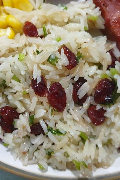 Cranberry Seasoned Rice (Rice Cooker) Rice With Cranberries Recipe, Cranberry Rice Recipes, Cranberry Rice, Spiced Rice, Rice Side, Fresh Recipes, Seasoned Rice, Cranberry Recipes, The Onion