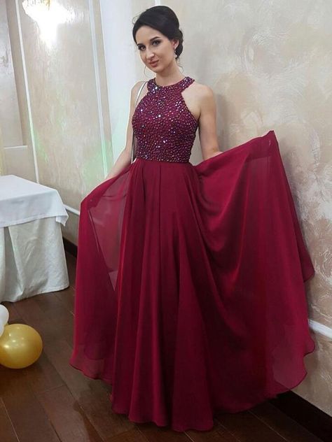 Winter Formal Dress, Prom Dress Halter, Dresses Graduation, Winter Formal Dresses, Belle Silhouette, Formal Tops, Senior Prom Dresses, Dark Magenta, Color Magenta