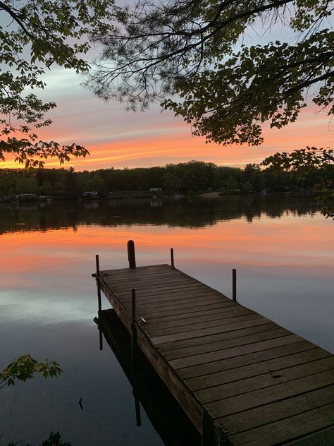 Lake Asthetic Picture, Lake With Dock, Lake Aesthetics, Lake Aesthetic, Lake Dock, Lakeside View, Smell Of Rain, Lake Summer, Lake Side