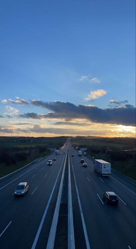 Highway Aesthetic, 2023 Vision, Cloudy Sky, City Photography, Sky Clouds, Race Track, Classic Cars, Vision Board, Track