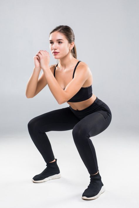 Women Gym Wear, Gym Pose, Athleisure Photoshoot, Exercise Benches, Workout Photoshoot, Woman Sport, Yoga Photoshoot, Gym Wear For Women, Human Figures