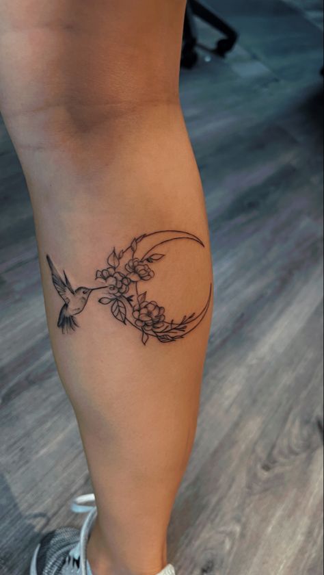 Flower Moon Tattoo, Flower Moon, Hummingbird Flowers, Tattoo Tattoo, Moon Tattoo, Hummingbirds, Tatting, Moon, My Style