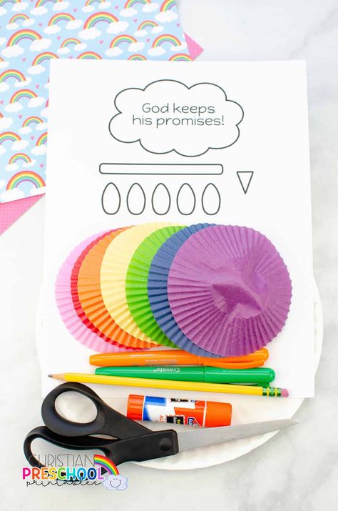 Here's a great bible craft to teach your kids about God keeping his promises! This easy rainbow craft requires very few materials but loads of fun with an incredibly valuable lesson! #christianpreschoolprintables #biblecrafts #rainbowcraft #noahcraft #rainbowcraftforkids How The Crayons Saved The Rainbow Craft, Image Of God Craft, God Keeps His Promises Craft, Preschool Sunday School Crafts, Kids Bible Crafts, Easy Rainbow Craft, Noahs Ark Preschool, Rainbow Crafts Preschool, Noahs Ark Craft