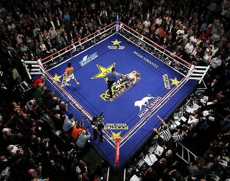 Strip Las Vegas, Evander Holyfield, Los Vegas, Boxing Match, Boxing Posters, Grand Garden, Sports Center, Manny Pacquiao, Mgm Grand