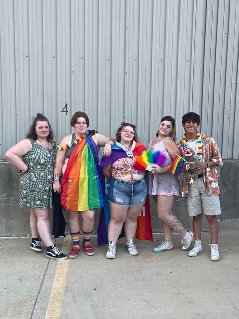 Pride Festival Outfit Ideas, Pride Festival Outfit, Pride Parade Ideas, Pride Parade Outfit, Parade Outfit, Pride Festival, Parade Ideas, Festival Outfit Ideas, Lgbtqia Pride