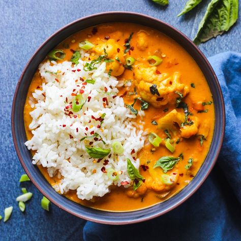 Thai Red Coconut Curry – It's All Good Vegan Creamy Coconut Curry, Food Comfort, Coconut Curry Sauce, Food Meals, Meals Healthy, Food Easy, Thai Curry, Curry Sauce, Fall Food