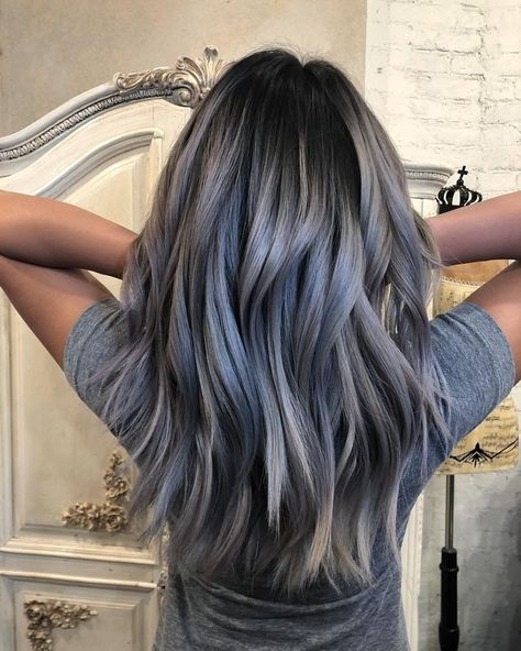 Hand Emoji, Best Hair Color, Wella Hair, Brown Blonde Hair, Grey Hair Color, Ombre Hair Color, Summer Hair Color, Hair Color Balayage, Hair Color Dark