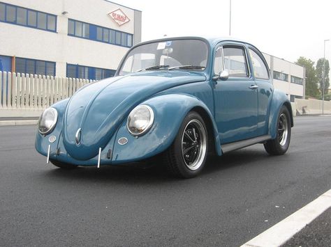 Cal Look Cal Look Beetle, Custom Vw Bug, Volkswagon Van, Vw Beetle Classic, Car Volkswagen, Combustion Engine, Vw Porsche, Vw Cars, Vintage Vw