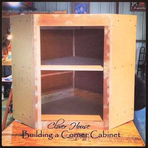 Corner Cabinet Diy, Diy Corner Cabinet, Kitchen Corner Cabinet, Bedroom Furniture Redo, Distressed Kitchen, Building Kitchen Cabinets, Cheap Kitchen Cabinets, Clean Kitchen Cabinets, Building A Kitchen