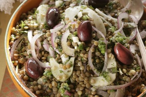 Ikaria Longevity Lentil Salad with Herbs, Olives, Fennel & Onions | Greek Food - Greek Cooking - Greek Recipes by Diane Kochilas Salad With Herbs, Salad With Fennel, Diane Kochilas, Longevity Recipes, Blue Zones Recipes, Zone Recipes, Greek Cooking, Greek Dishes, Lentil Salad