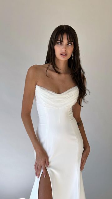 THE BRIDAL STUDIO on Instagram: "snatched to the gods in Mercury ✖️ Sarah Seven gowns range in price from around $3,000 - $4,500 and take around 7 months to order xx Salt Lake City, Utah bridal shop, wedding dress, modern bride, Simple wedding dress, anti bride, #thebridalstudioutah #bridalstudiobabe" Sarah Seven Mercury, Sarah Seven Wedding Dress, Wedding Dress Modern, Anti Bride, Sarah Seven, 2025 Wedding, Bridal Studio, Simple Wedding Dress, Dress Modern