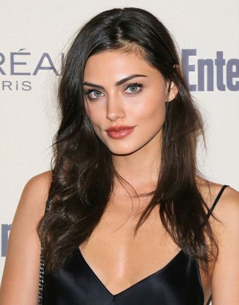 Phoebe Tonkin Face Claim, Pheobe Tonkin H20, Phobe Tokin, Hayley Tvd, Inko Midoriya, Dark Skin Light Hair, Sally Jackson, Anne Marie Album, Virginia Gardner