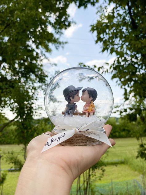 COUPLE SNOW GLOBE GIFT Christmas Snow Globe Gift, Wedding Snow Globe, Custom Snow Globes, Couple Snow Globe, Personalized Snow Globe, Custom Snow Globe, Couple Birthday, Anniversary Couple, First Anniversary Gifts