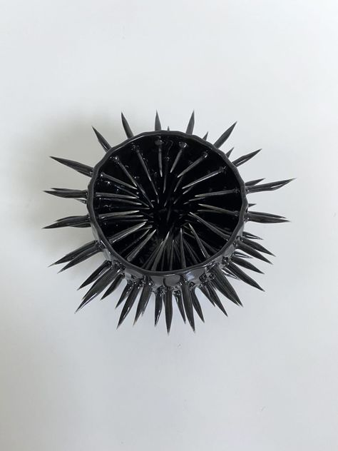 Handcrafted porcelain Spiky Spiky Bowl by award winning ceramics designer, Ikuko Iwamoto. Ikuko looks to microscopic organisms and the tiniest of sea creatures for her inspiration. Every piece is individually handmade – and each of the spikes is attached by hand – so every one is totally unique. Ikuko uses... Ikuko Iwamoto, Microscopic Organisms, Manchester Art, Pottery Inspiration, Tactile Texture, Contemporary Ceramics, Ceramic Artists, Sea Creatures, Ceramic Pottery