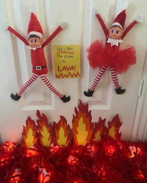 Elfo Travieso Ideas, Elf On Shelf Funny, Elf On The Shelf Easy, Elf On Shelf Letter, Elf 2024, Napkin Folding Ideas, Thanksgiving Aesthetic, Funny Elf On The Shelf, Elf Ideas Easy