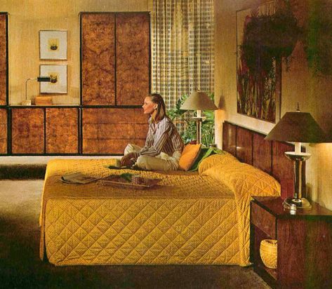 25 Cool Pics That Defined the '70s Bedroom Styles ~ vintage everyday 70s Decor Bedroom, 70s Bedroom Ideas, 1970s Bedroom Decor, 70s Style Bedroom, Bedroom 70s, 70s Bedroom Decor, 1970s Bedroom, 70s Bedroom, 70s Room