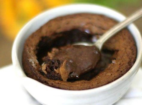 Molten Chocolate Cake- Nigella Lawson's Choco-Pots #easy #hot #molten #decadent #Fondant #dark chocolate #chocolate #moelleux #choco pots #justapinchrecipes Nigella Lawson Recipes, Lava Cake Recipes, Molten Chocolate, Caramel Brownies, Chocolate Lava, Nigella Lawson, Lava Cakes, Brownie Mix, Chocolate Pots