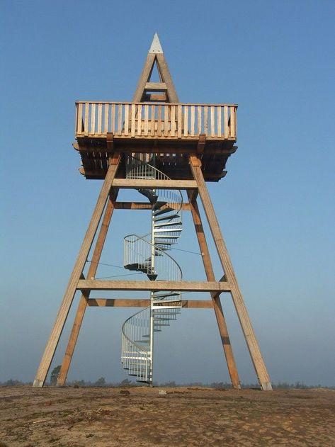 Woodworking Beginner, Fire Tower, Pole House, Woodwork Ideas, Lookout Tower, Cool Tree Houses, Tower House, Tower Design, Timber Structure