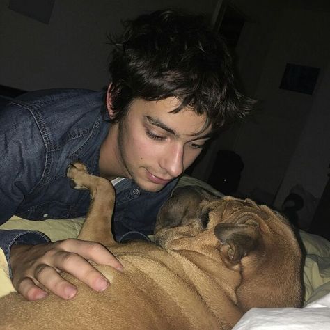 @devbabestick posted on their Instagram profile: “Day 18: Idol with animals 🐶🐱🐹🐴🐦 • • • He loves the animals 😻, I love him so much! 😭😍💓 • • •…” Rachel Elizabeth Dare, Emo Boyfriend, Devon Bostick, I Love Him So Much, Ralph Macchio, Wimpy Kid, Zoo Wee Mama, Emo Boys, The Animals