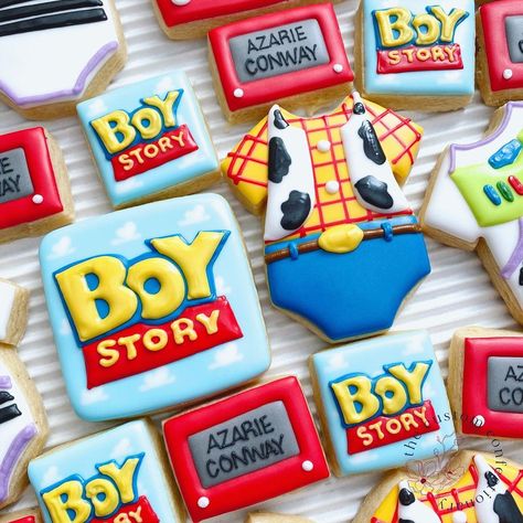 The Custom Confectionary on Instagram: “I just love these Toy Story themed baby shower cookies. 😍” Toy Story Cookies, Toy Story Baby, Disney Cookies, Baby Shower Theme Decorations, Disney Baby Shower, Vanilla Sugar Cookie, Big Cookie, Cookie Party, Boy Baby Shower Themes