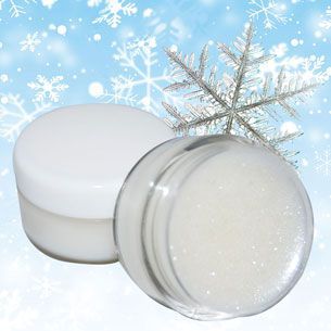 Winter Wonderland Lip Balm Recipe-Natures Garden #Handmade #LipBalm #FreeRecipe #Handmade #DIY #NaturesGarden Lip Balm Recipe, Diy Stocking, Winter Products, Skin Care Center, Balm Recipe, Makeup Ingredients, Lip Art Makeup, Lip Scrub Homemade, Homemade Moisturizer