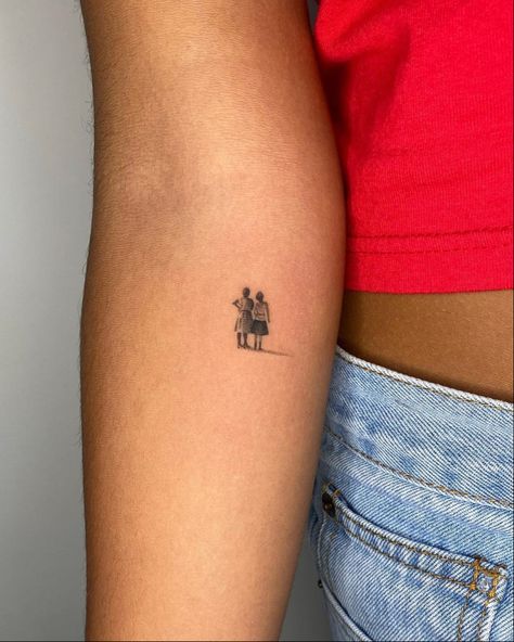 Beautiful Tattoo Designs, Traditional Tattoo Designs, Food Tattoos, Mouthwatering Food, Sibling Tattoos, Silhouette Tattoos, Petite Tattoos, Cute Tiny Tattoos, Beautiful Tattoo