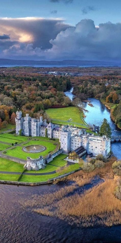 40 Bucket List, Ashford Castle Ireland, Ashford Castle, Castle Germany, Irish Castles, Trip Destinations, Castle Mansion, Bucket List Ideas, Ireland Wedding