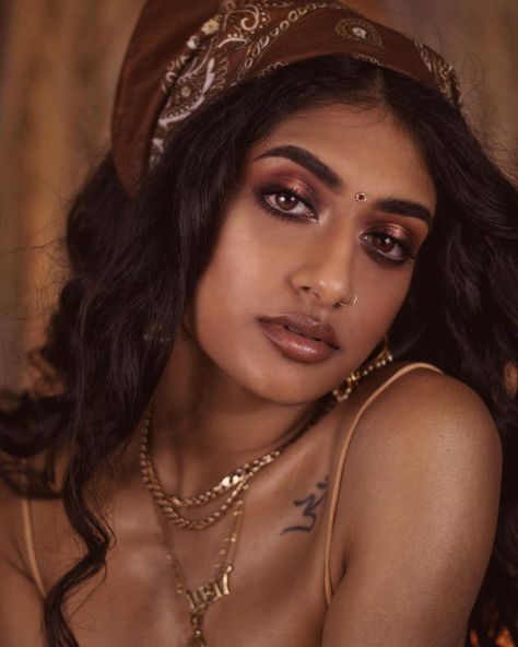 Hamel Patel, 90's Makeup, Vogue Fashion Photography, Middle Eastern Makeup, Hippie Makeup, 90s Makeup Look, Glam Photoshoot, Makeup Stuff, Unique Faces