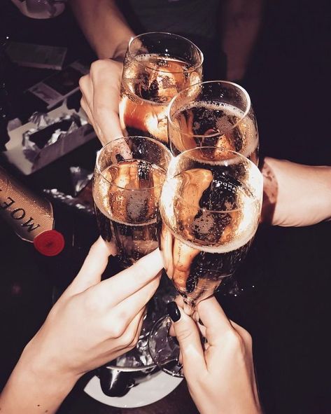 NYE Inspo; Cheers.  | ITALIAON.Y.E. Inspo | Talia -ITALIAPOSTERLI  STERLINYE Inspo |  Cheers! - Talia Posterli  / NYE Inspo, Cheers !  Talia Posterli Champagne Party, Dove Cameron, Ways To Relax, Party Time, Wine Glasses, Night Life, Night Out, Champagne, Food And Drink