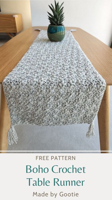 Crochet Placemat Patterns, Boho Table Runner, Crochet Placemats, Crochet Table Runner Pattern, Crochet Table, Placemats Patterns, Crochet Kitchen, Crochet Table Runner, Crochet Home Decor