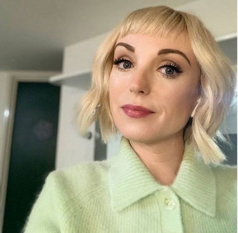 Helen George Hair, Natural Hair Colour, Helen George, Baby Bangs, Call The Midwife, Bob With Bangs, New Hairstyle, English Actresses, Aging Gracefully