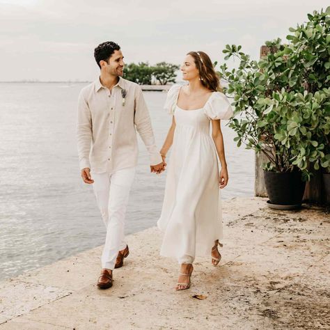 Low Key Wedding, Sleek Jumpsuit, Casual Wedding Attire, Bridal Suits, Linen Wedding Dress, Wedding Outfits For Women, Wedding First Dance, Elopement Dress, Friends Wedding