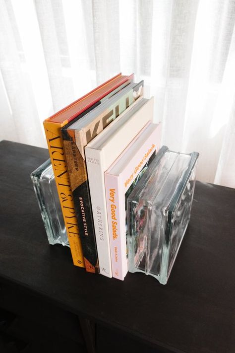 Upcycled Glass Brick Bookends — Smor Home Upcycling Interior Design, Glass Brick Table, Glass Brick Bathroom, Glass Bricks Ideas, Brick Bathroom, Diy Bookends, Brick Crafts, Glass Block Crafts, Bricks Diy