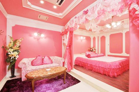 This article features the 50 top love hotels in Osaka City. Whether you're looking to have some fun while in Japan, or are in a pinch and need an affordable place to stay, love hotels are a unique Japanese alternative to regular hotels or hostels! In fact, the popularity of love hotels as accommodation for tourists has been steadily increasing thanks to their great locations, affordable, easy to book, and readily available. Read on for 50 great love hotels in the Osaka City area! Love Hotel Aesthetic, Love Hotel Room, Japanese Love Hotel, Love Hotel Japan, Fantasy Hotel, Themed Hotel Rooms, Japan Room, Love Hotel, Pink Hotel