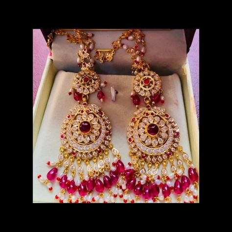 #rajputijewellery #rajasthanijewellery #illustrious designs #rajputiearings #rajasthaniearings #naginaearings Rajputi Earing Design, Earings Design Gold Rajputi, Rajputi Nath Designs, Royal Rajput Jewellery, Rajputi Earrings Design Gold, Dubai Wallpaper, Full Bridal Jewellery Set, God Jewelry, Rajput Jewellery