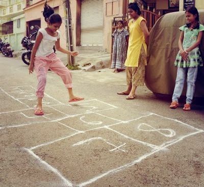 90s Games, 1990s Kids, Childhood Memories Quotes, Indians Game, Childhood Photography, Childhood Memories Art, Childhood Memories 90s, 90s Memories, Bay Of Bengal