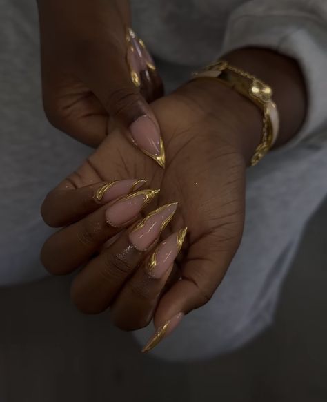 Stilleto Nails Designs, Red And Gold Nails, Gold Acrylic Nails, Golden Nails, Drip Nails, Nails Now, Stiletto Nails Designs, French Tip Acrylic Nails, Short Square Acrylic Nails