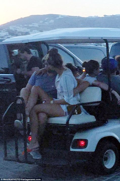 Loved-up! Leonardo Dicaprio and Nina Agdal were certainly in the honeymoon stage of their relationship as they shared a very public PDA while on holiday in Mykonos, on Thursday Leonardo Dicaprio Nina Agdal, Bring Me The Horizon Lyrics, Leonardo Dicaprio Girlfriend, Honeymoon Stage, Estilo Kardashian, Nina Agdal, Leo Dicaprio, Gisele Bündchen, Gisele Bundchen