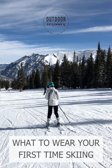 What To Wear When Skiing, First Time Skiing What To Wear, What To Pack For A Ski Trip To Colorado, What To Wear Snowboarding, Ski Beginner, Ski Instagram Pictures, Ski Pictures Ideas, Training For Ski Season, Backcountry Skiing Gear